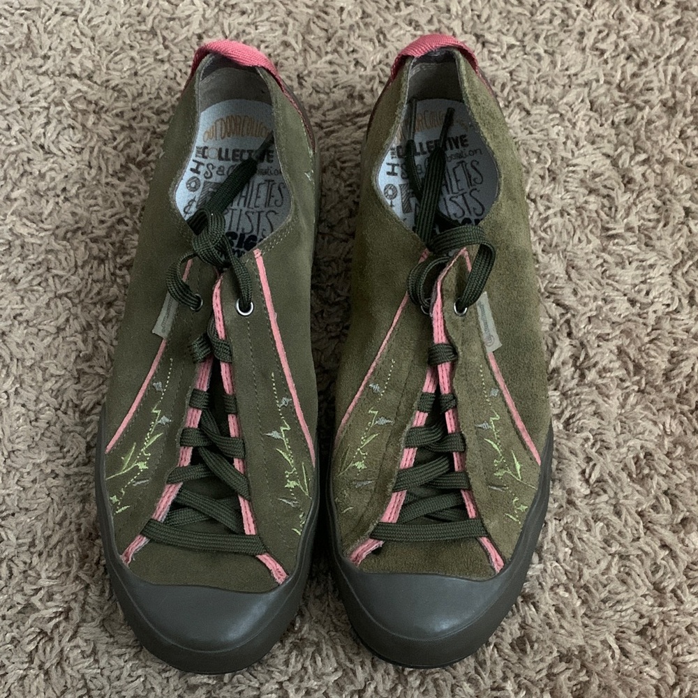 EUC The Collective Isa Collaboration Suede Sneakers